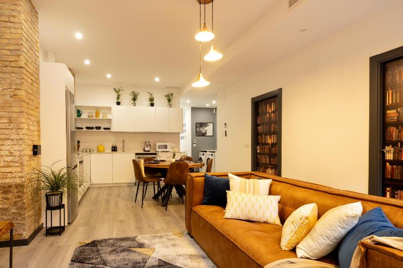 Portrait Boutique Apartment — отель с удобным расположением в Валенсии