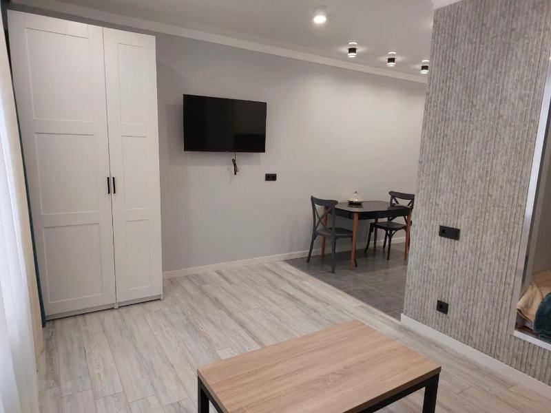 1 komnatnaa kvartira (novaa) so vsemi udobstvami! Rams city — забронировать отель в Алматы
