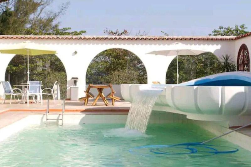 A Famosa CASA BRANCA da Barra! Suite 6 c/ HIDRO — отель в Рио, Бразилия