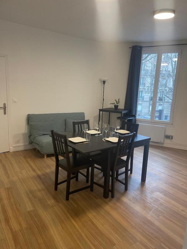 Appt cosy aux Buttes-Chaumont & Hopital Rothschild — отель с удобным расположением в Париже