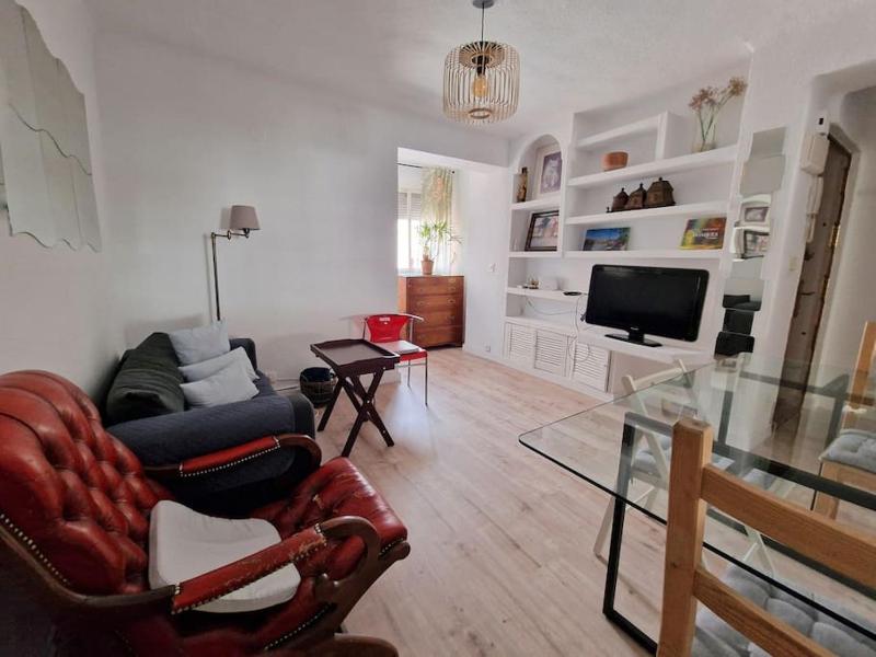 Цены на Porthos, bonito apartamento zona Puerta del Angel в Мадриде