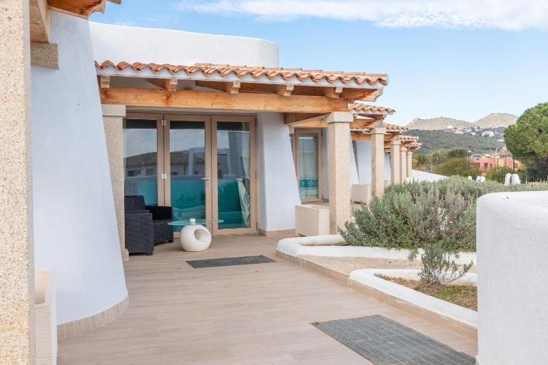 Sea View House 4 a Olbia - Lussuosa villa fronte mare