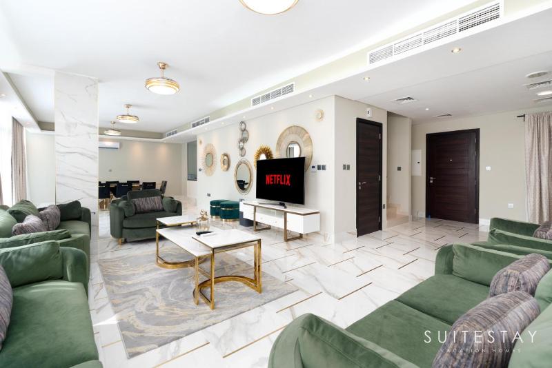 Exclusive 6 Bedroom Villa with Pool and Gym access — отзывы гостей и цены