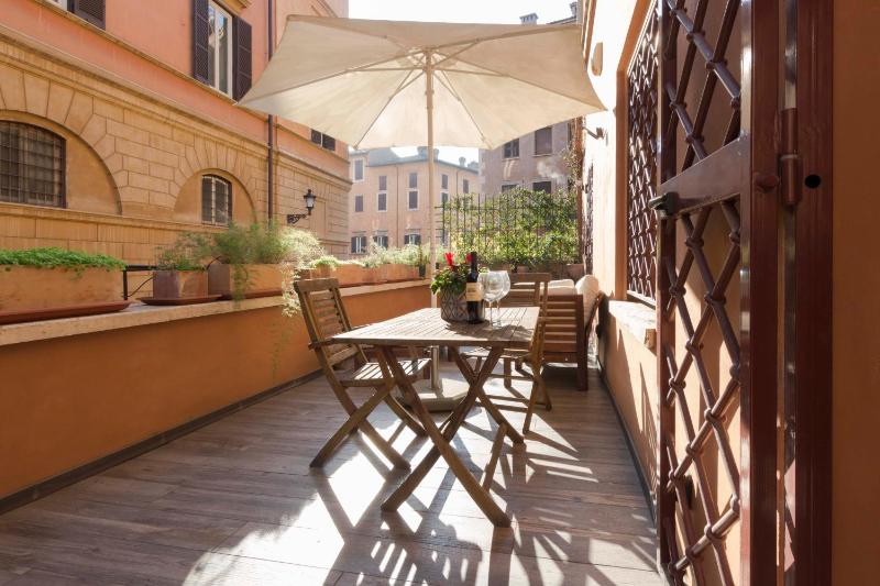 Domus Rinascimento (Piazza Navona) — комфортный отель в Риме