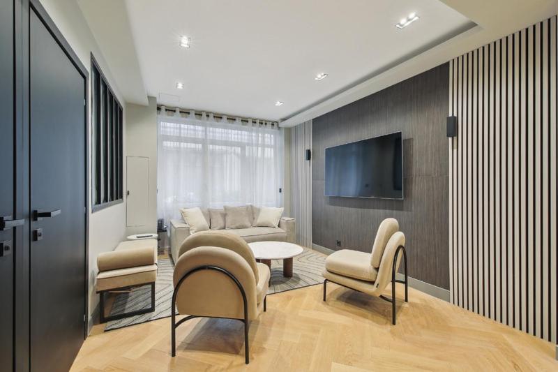 327 Suite Le Marais - Superb apartment in Paris 1 — отель в Париже, Франция