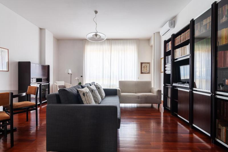 Il bilocale con terrazzo dei Marchesi — отель в Милане, Италия
