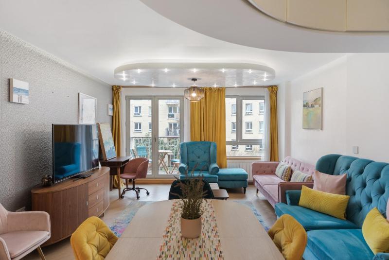 5-Star Kings Cross Home with Gym - Central London — отель с удобным расположением в Лондоне