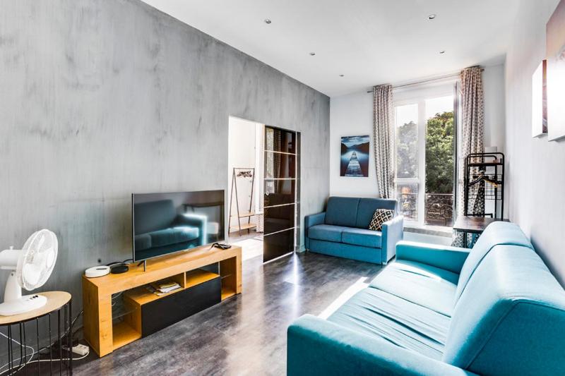 193 Suite Devaux - Superbe Appartement a Paris — отель с удобствами в Париже