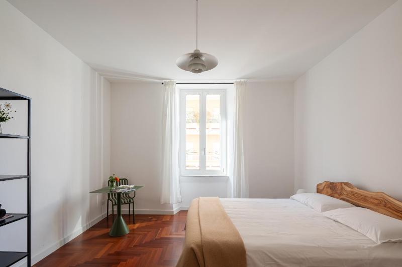 Lunaria Apartment Vatican Rome — забронировать отель в Риме