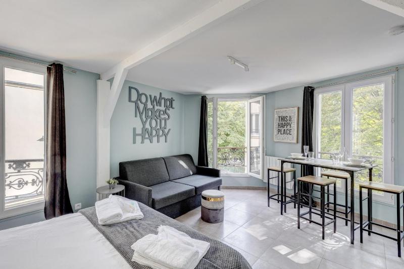 146 Suite Philippe - Charmant Appartement a Paris — отель с удобствами в Париже