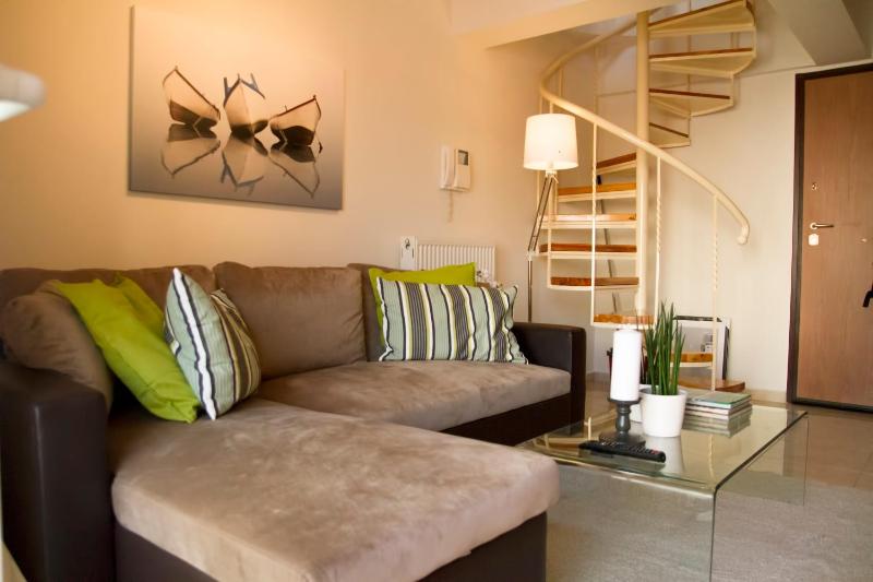 Athens Centre Acropolis "Maisonette" apartment #551 — комфортный отель в Афины
