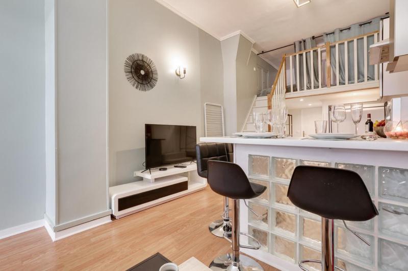 253 Suite Martinez - Superbe Appartement a Paris — отзывы гостей и цены