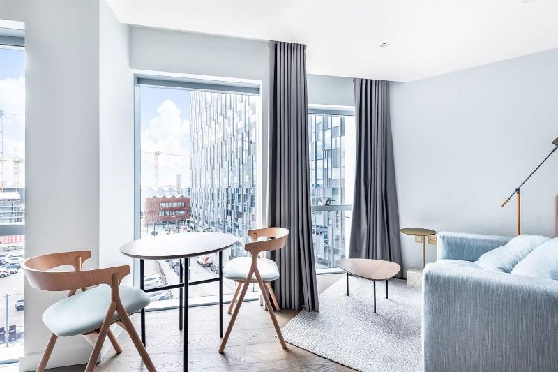Beautiful, stylish studio flat near the O2 — отель с удобным расположением в Лондоне