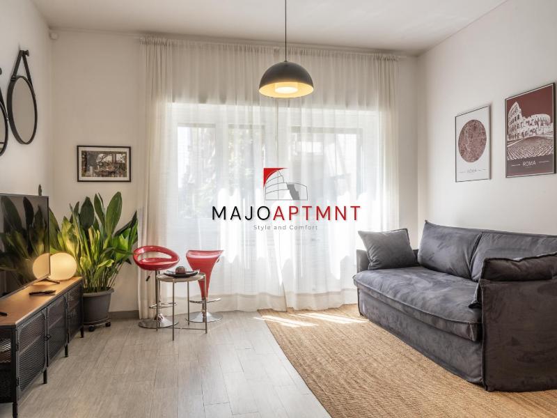 Majo Apartment — отель в Риме, Италия