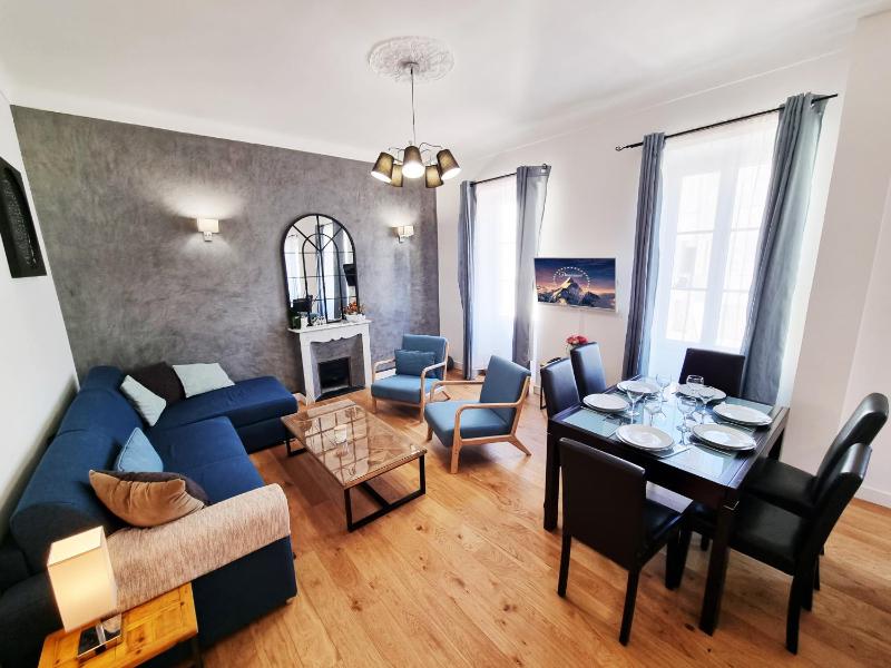 "Le Nomad" by EnjoyNice, luxury central apartment with airco — комфортный отель в Николь