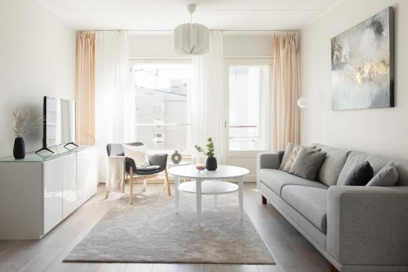 Stunning design apartment with sauna & free parking — отель с удобствами в Хельсинки