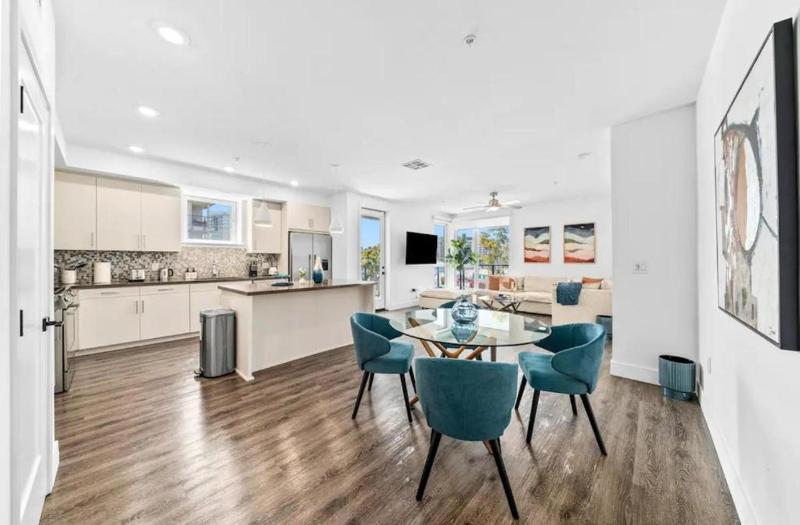 Blue Water Views Luxury Retreat Venice Beach — комфортный отель в Лос-Анджелесе