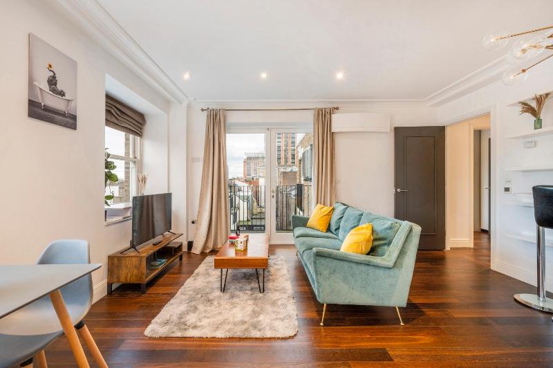 Luxury One Bedroom Central London Apartments — комфортный отель в Лондоне
