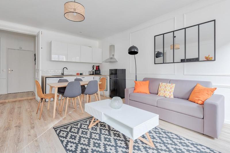 Joli appartement Champs Elysees - 6P — отель в Париже, Франция