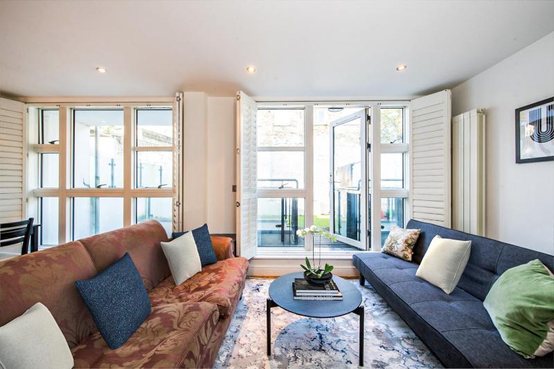 2 Bed Flat in Clapham Common — отель в Лондоне, Соединенное Королевство