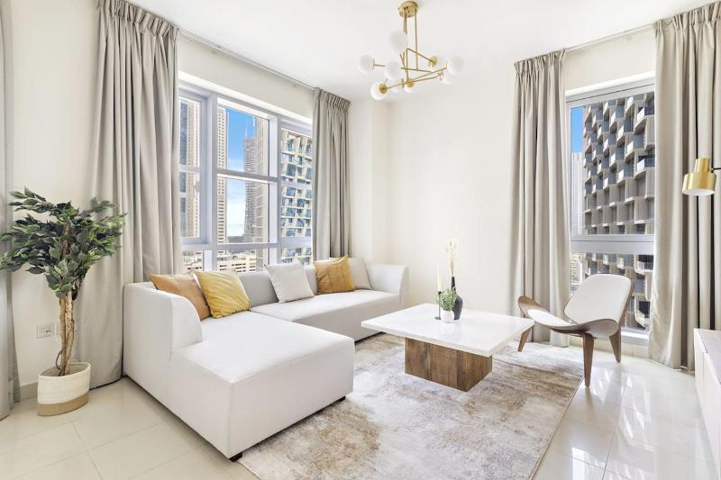 Silkhaus Burj Khalifa walking distance 1BDR in Downtown — забронировать отель в Дубае