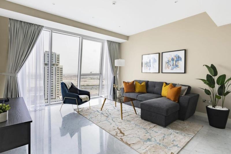 Silkhaus modern 1BDR with Canal View by in Business Bay — отель с удобствами в Дубае