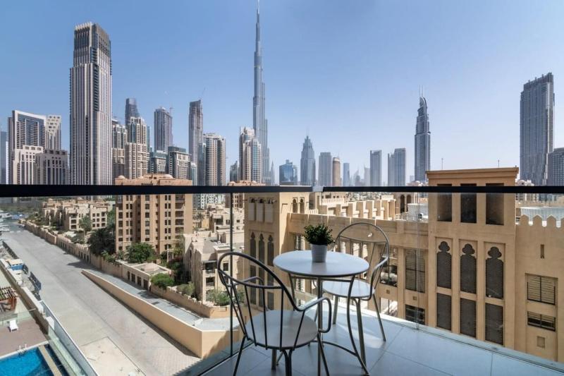 Silkhaus new Burj Khalifa view 1BDR in Downtown new tower — отель с удобным расположением в Дубае