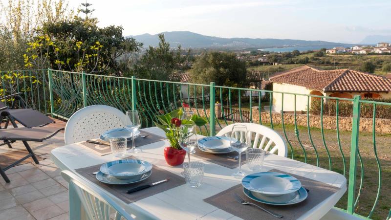 Casa Vacanza a Tanaunella - Ampio appartamento con terrazza