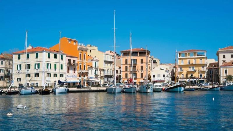 DomoMea a La Maddalena - Incantevole apt vista mare