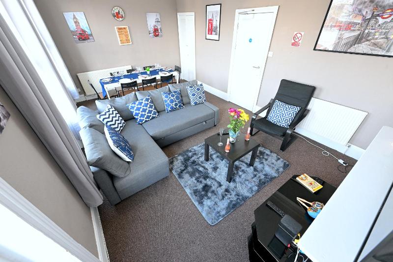 STUNNING 3 Bedroom Serviced Flat IN North London — отель в Лондоне, Соединенное Королевство