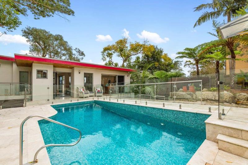Private 3-Bed North Shore Haven with Swimming Pool DUPLICATE — отзывы гостей и цены