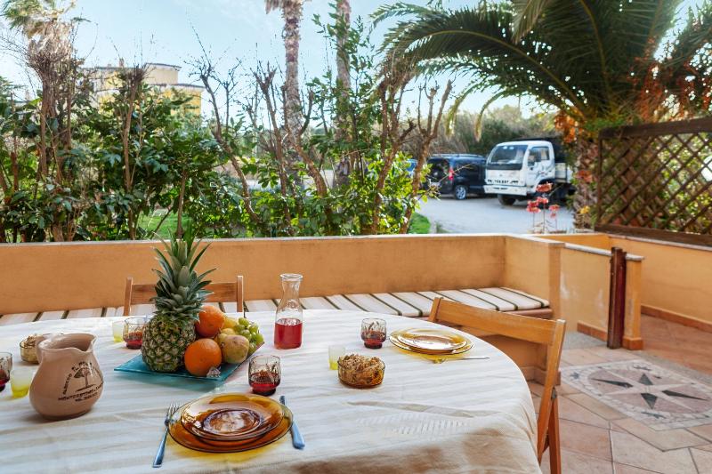 Casa Vacanza Lory a Santa Teresa: Spazioso con Terrazza