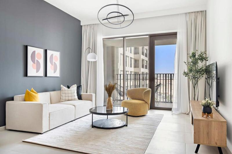 Silkhaus Stylish 1BDR in Creek Harbour Bayshore — отель с удобствами в Дубае