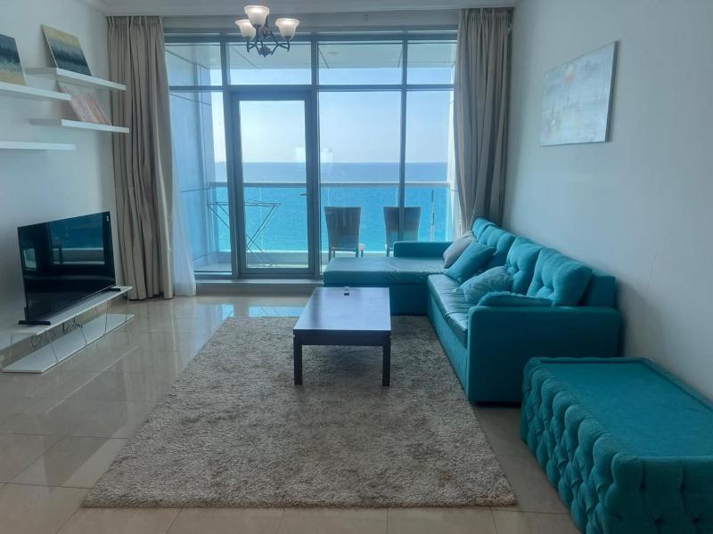 Sunset Beach View Holiday Homes — отель с удобствами в Аджман