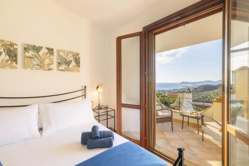 Casa Cecilia a Costa Rei - Vista Mare e Montagna