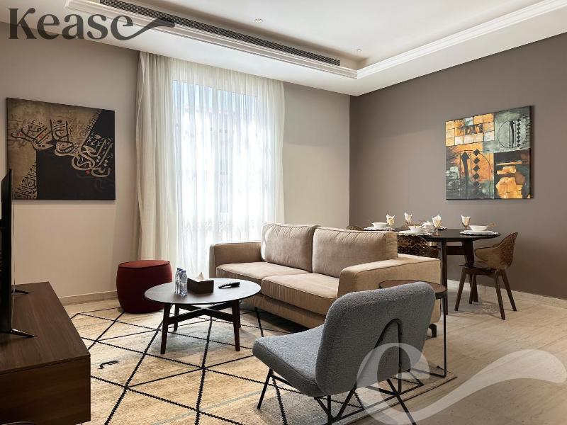 Цены на Kease Yasmin F-5 Lusso Hejaz XZ25 в Рияде