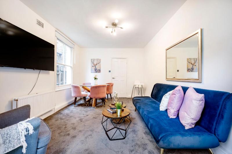 Beautiful Garden Flat near Chelsea — отзывы гостей и цены