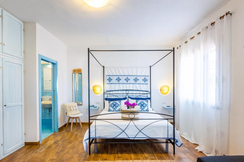 Le Maschere B&B - Camere con ristorante e bar