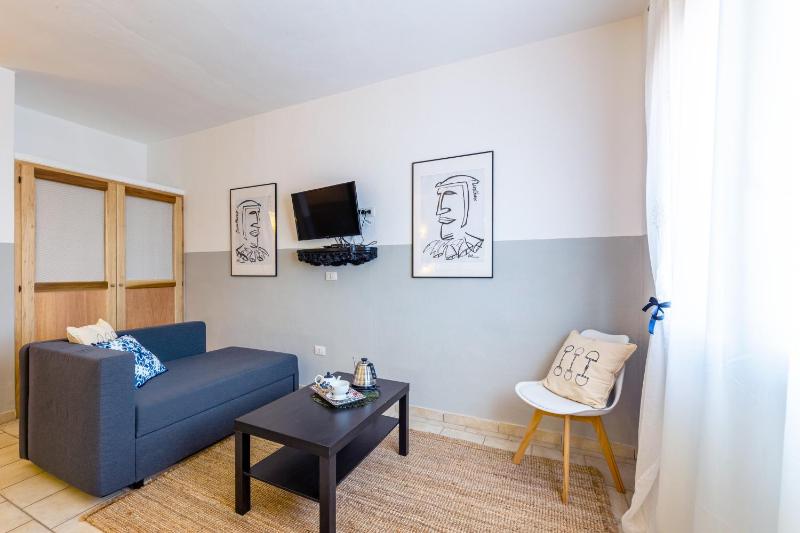Le Maschere B&B - Camere con ristorante e bar