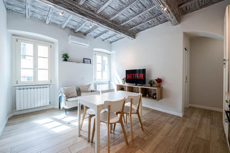 10 Minuti Duomo - Double Suite con Idromassaggio — отель с удобствами в Флоренции