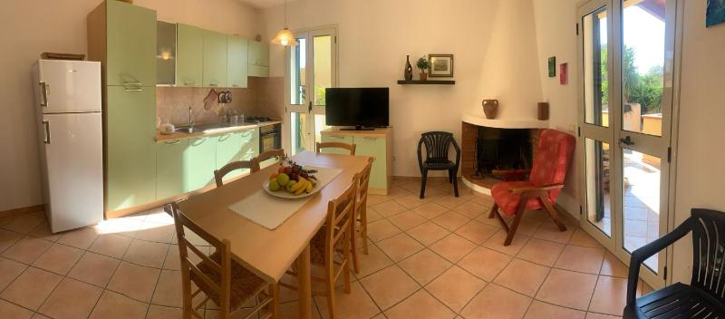 Casa Menuccia a Orosei - Tradizionale alloggio con giardino