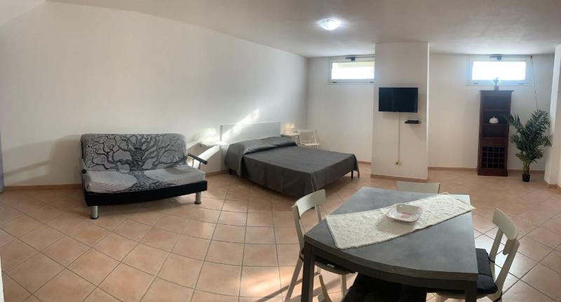 Casa Menuccia a Orosei - Tradizionale alloggio con giardino
