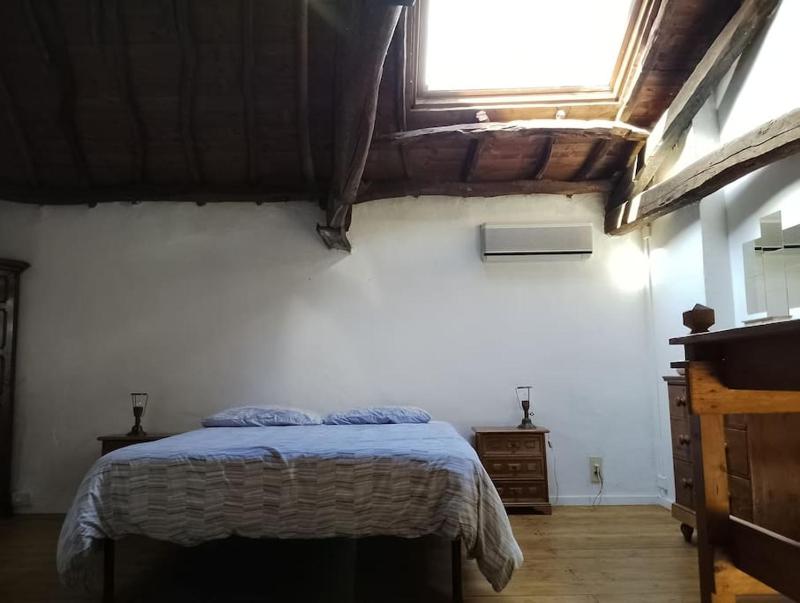 Loft Cagliari con soppalco - Spazioso appartamento con balcone