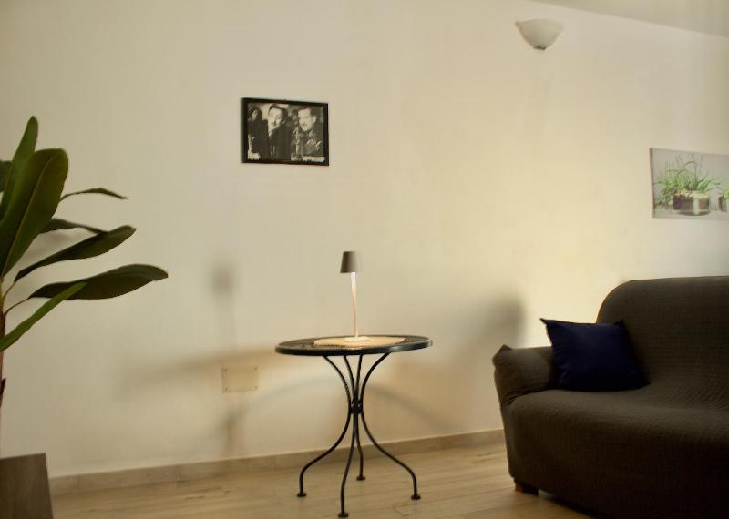 Casa Moderna a Olbia - Chic Appartamento con Sicurezza