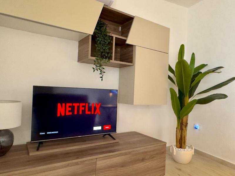 Casa Moderna a Olbia - Chic Appartamento con Sicurezza