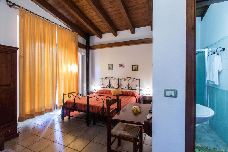 La Miniera Fiorita ad Arbus - Incantevole Agriturismo