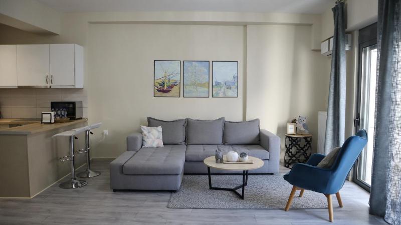 Dafni City Apartment 1 — отель в Афины, Греция