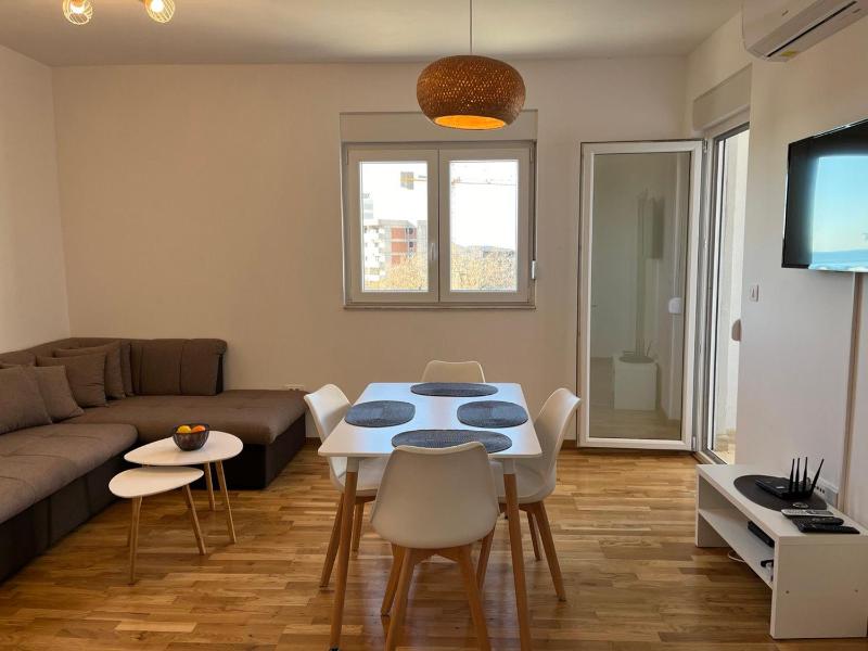 Sea view modern apartment Nikic — отзывы гостей и цены