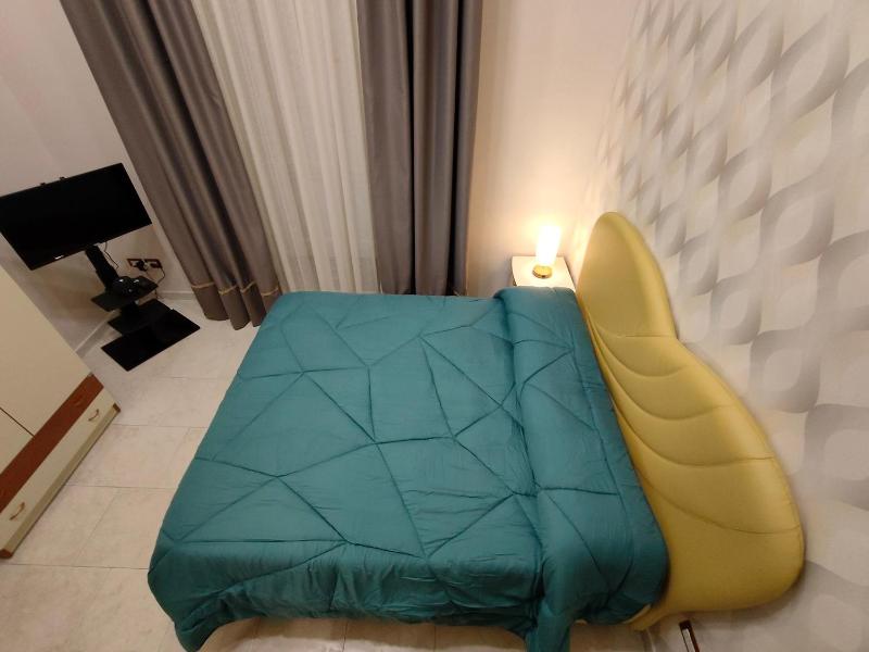 Giovy's House - Napoli Centro — забронировать отель в Неаполе