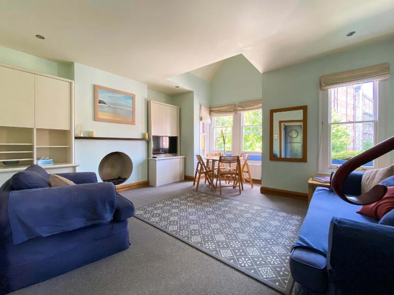 Цены на 8 Ravenscourt Gardens в Лондоне